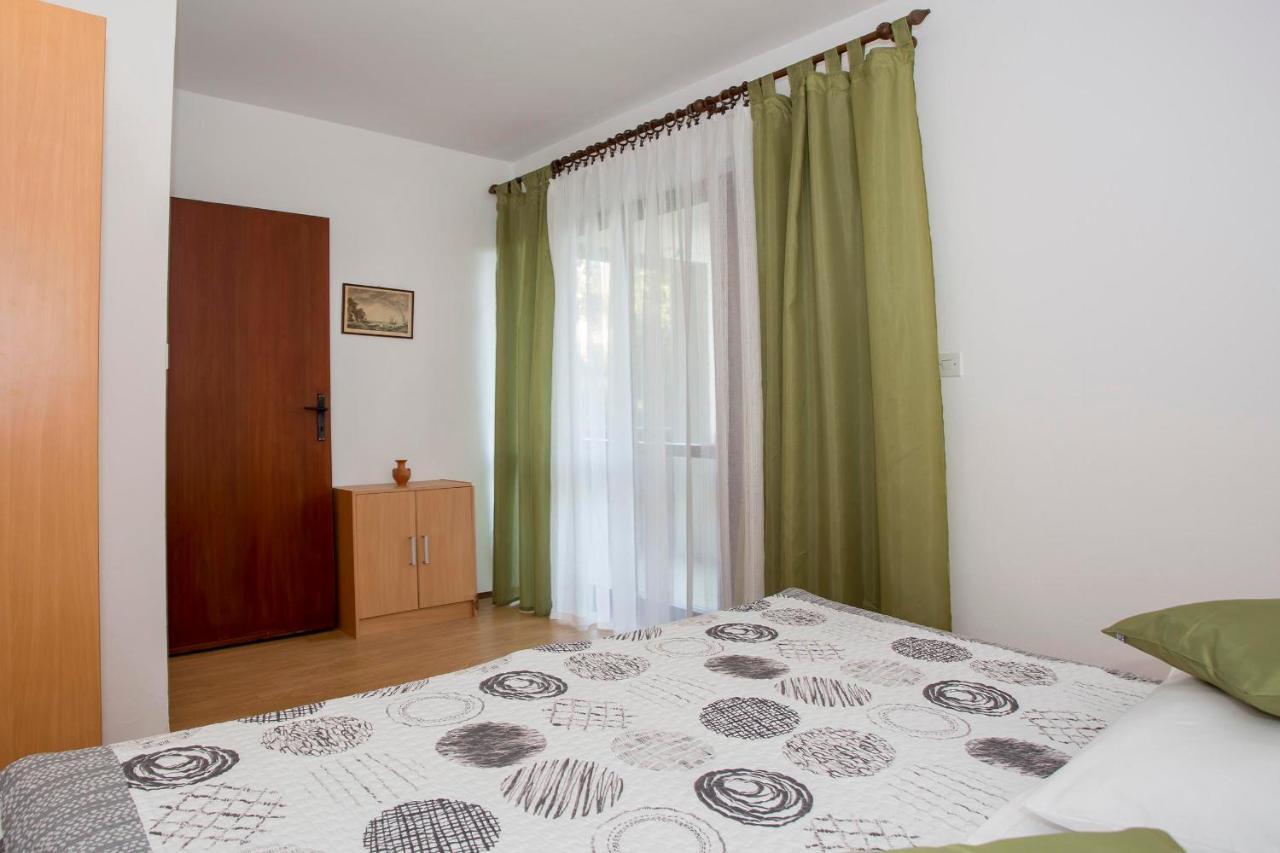 Apartment Puh Pula